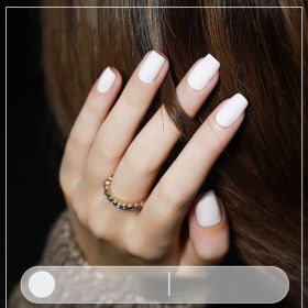 Matte matte nail polish (Color: White)